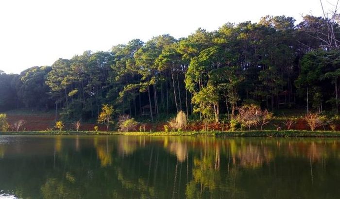 Relieve stress with the peaceful scenery of the 'sleeping princess' in Kon Tum